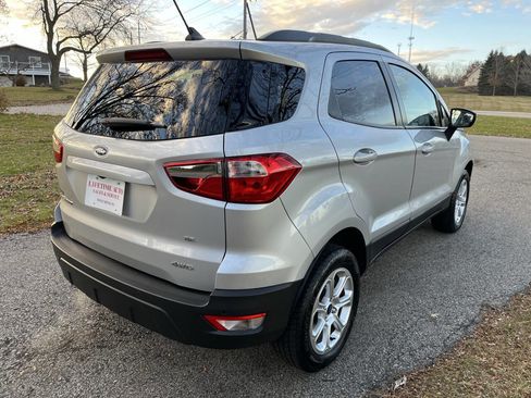 Used 2020 Ford EcoSport SE w/ SE Convenience Package image 5