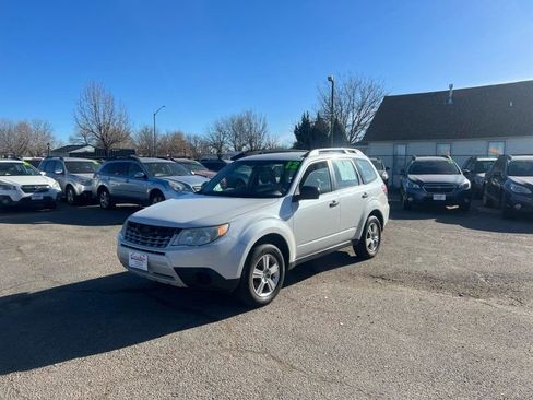 Used 2012 Subaru Forester 2.5X image 2