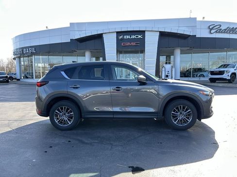 Used 2019 MAZDA CX-5 Touring image 9