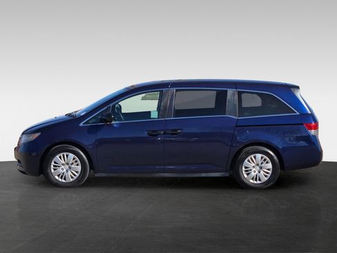 Used 2016 Honda Odyssey LX image 8