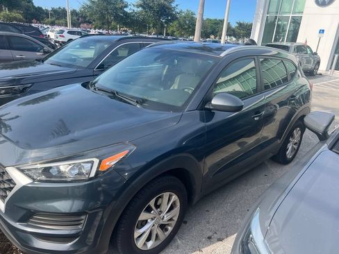Used 2021 Hyundai Tucson Value w/ Cargo Package FWD image 2