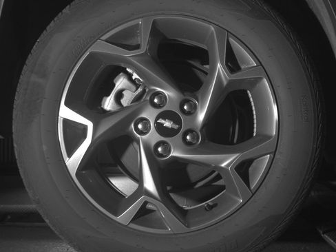 Used 2025 Chevrolet Trax LT w/ LT Convenience Package FWD image 15