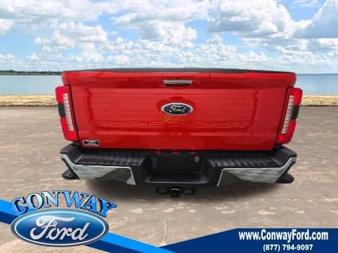 Used 2023 Ford F350 Lariat w/ Chrome Package image 5