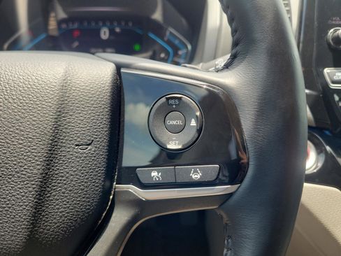 Used 2024 Honda Odyssey Touring image 31