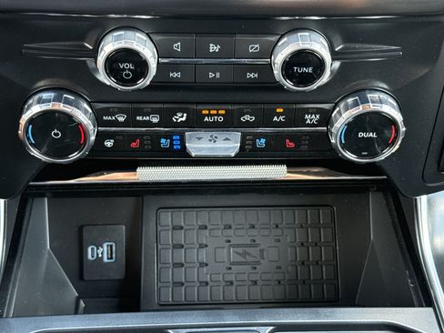 Used 2024 Ford F150 Raptor AWD/4WD image 27