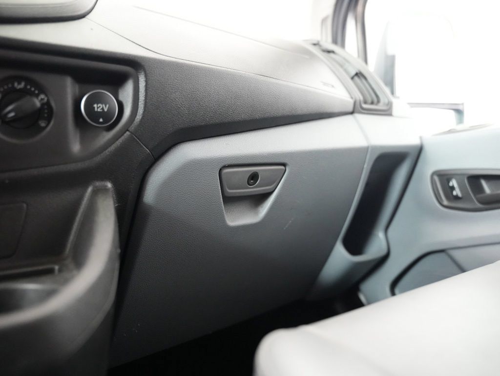 Used 2019 Ford Transit 250 148 Medium Roof RWD image 34