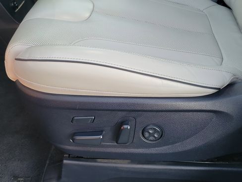 Used 2021 Hyundai Palisade Calligraphy image 17