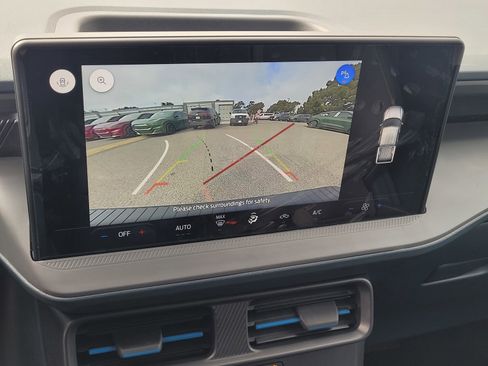 New 2025 Ford Maverick Lobo image 10