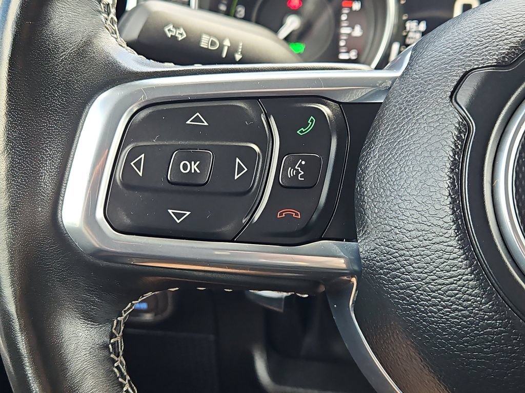 Used 2023 Jeep Wrangler Unlimited Sahara w/ Cold Weather Group AWD/4WD image 26