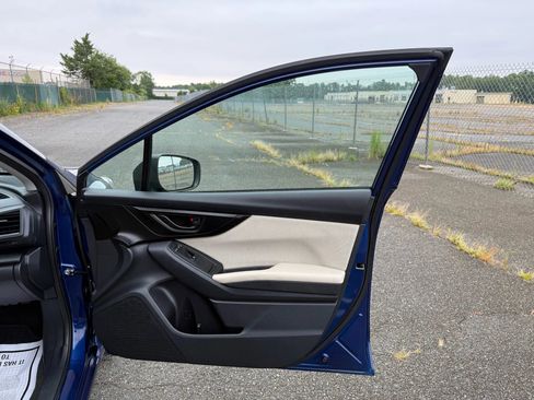 Used 2018 Subaru Impreza 2.0i Premium image 32