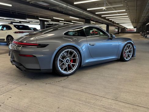 Certified 2026 Porsche 911 GT3 RWD image 4