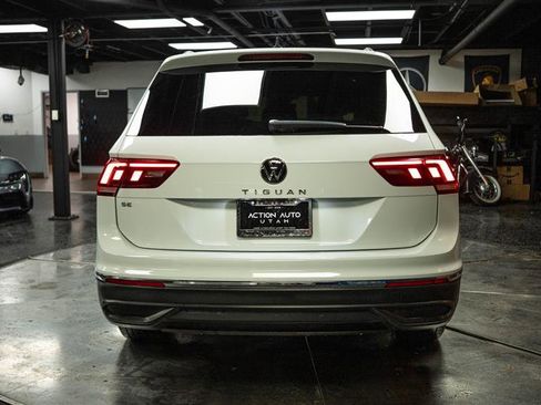 Used 2022 Volkswagen Tiguan SE image 6