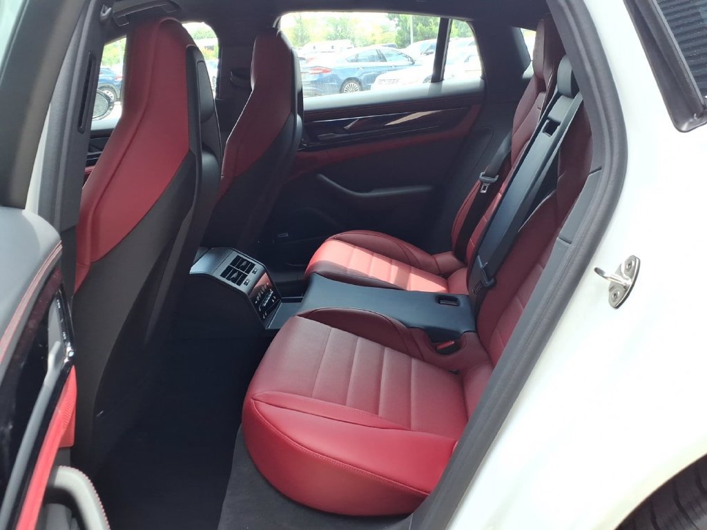 New 2026 Porsche Panamera 4 AWD/4WD image 34