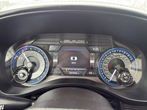 Used 2022 RAM 1500 Limited w/ Trailer Tow Group AWD/4WD image 18