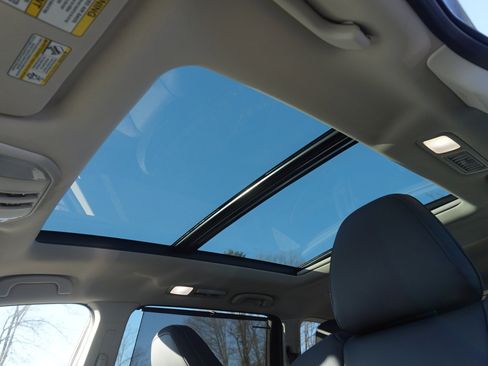 Certified 2025 Subaru Ascent Limited image 14