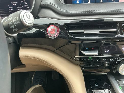 Used 2023 Acura MDX SH-AWD w/ Advance Package image 24