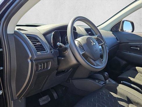 Used 2024 Mitsubishi Outlander Sport AWD image 9