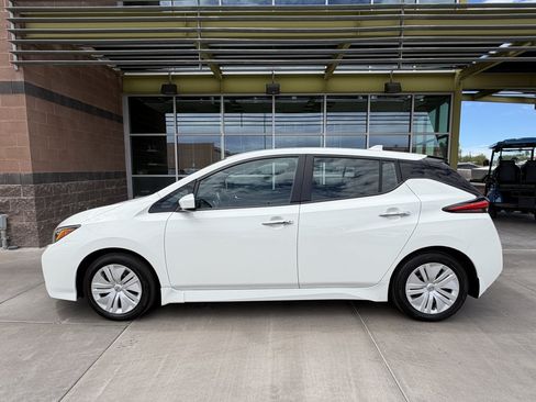 Used 2025 Nissan Leaf S FWD image 7