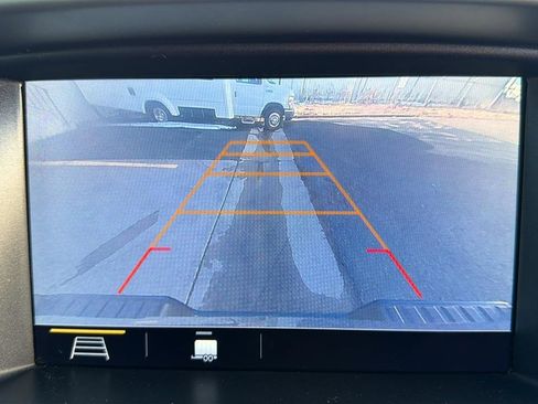 Used 2019 Chevrolet Colorado LT image 26