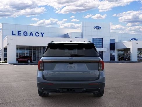 New 2026 Ford Explorer ST-Line w/ Premium Package RWD image 5