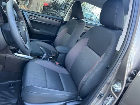 Used 2019 Toyota Corolla LE FWD image 11