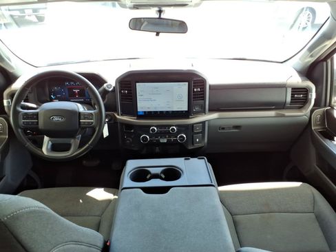 Used 2025 Ford F150 XLT w/ Equipment Group 301A Standard AWD/4WD image 20