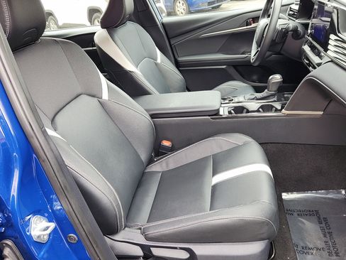 Certified 2025 Toyota Camry SE image 30