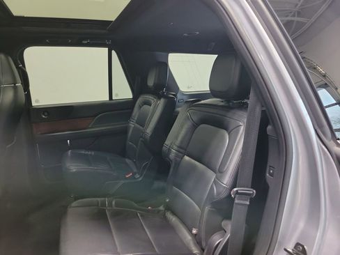 Used 2022 Lincoln Navigator Reserve image 31