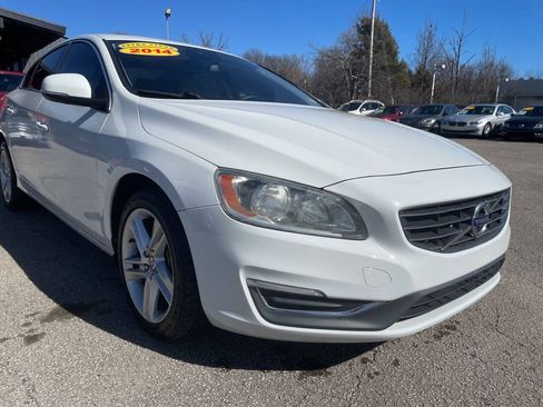 Used 2014 Volvo S60 T5 FWD image 3