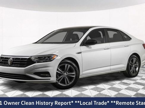 Used 2020 Volkswagen Jetta R-Line w/ R-Line Cold Weather Package image 2