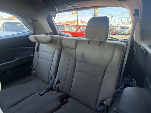 Used 2019 Honda Pilot LX image 25