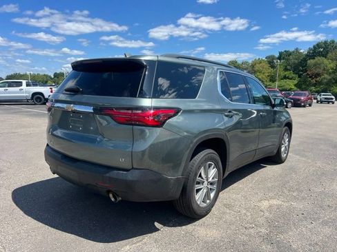 Used 2023 Chevrolet Traverse LT AWD/4WD image 5