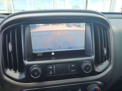 Used 2019 Chevrolet Colorado Z71 w/ Z71 Midnight Edition image 20