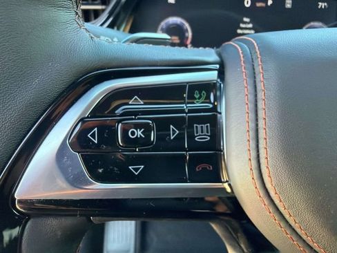 New 2026 Jeep Grand Cherokee L Summit w/ Advanced Protech Group IV AWD/4WD image 32