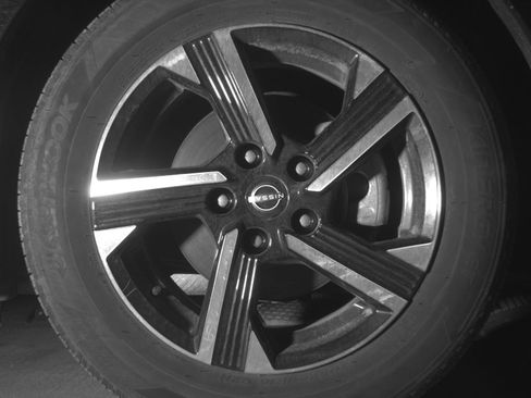 Used 2025 Nissan Sentra SV image 13