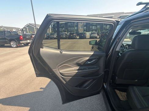 Used 2021 GMC Terrain SLT w/ Elevation Edition AWD/4WD image 18