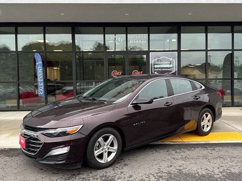 Used 2020 Chevrolet Malibu LS w/ LPO, Convenience Package 1 FWD image 1