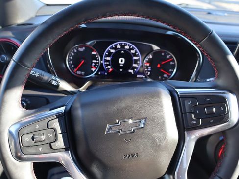 Used 2025 Chevrolet Blazer RS w/ Enhanced Convenience Package image 19