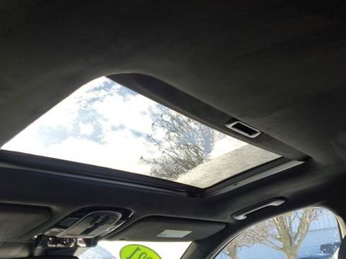 Used 2021 Hyundai Palisade Calligraphy w/ Winter Package image 7