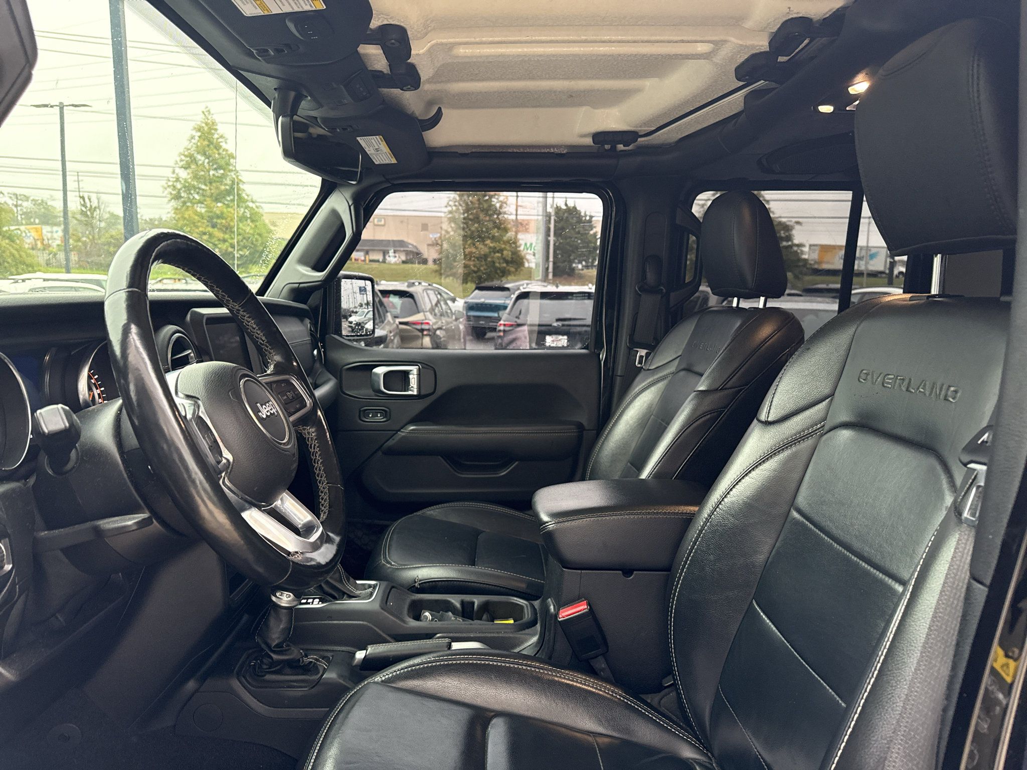 Used 2021 Jeep Gladiator Overland w/ Popular Equipment Package AWD/4WD image 10