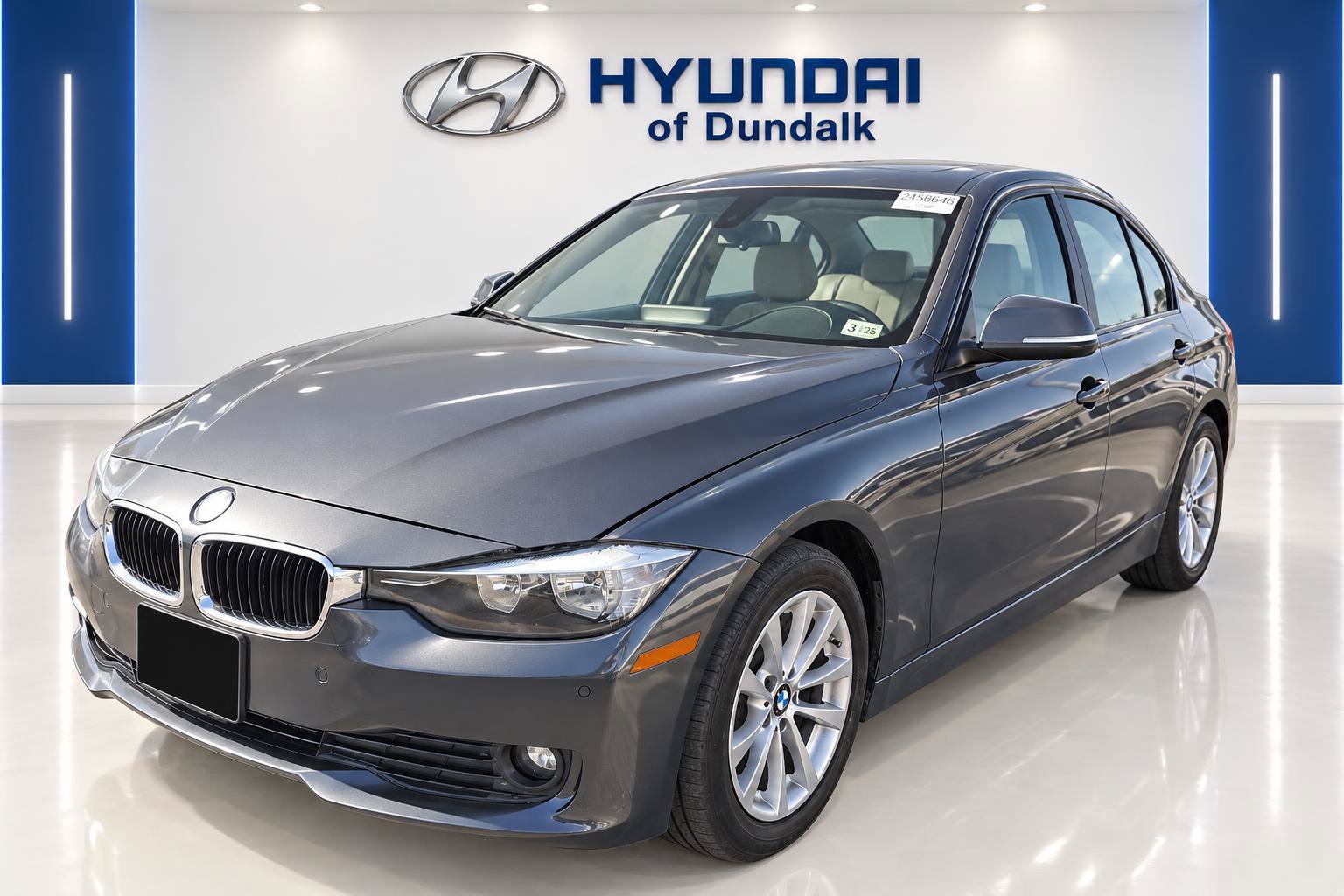 Used 2016 BMW 320i xDrive Sedan AWD/4WD image 1