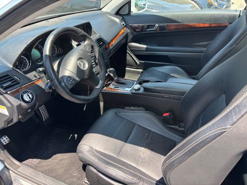Used 2010 Mercedes-Benz E 550 Coupe image 8