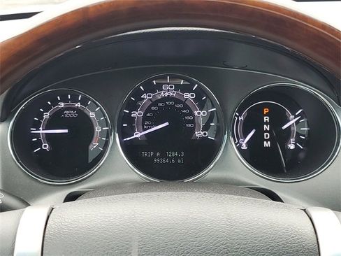 Used 2012 Lincoln MKZ image 23