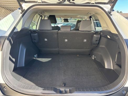 Used 2025 Toyota RAV4 XLE image 31