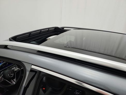 Certified 2026 Mercedes-Benz GLE 350 4MATIC image 11