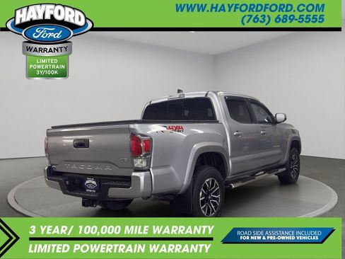 Used 2021 Toyota Tacoma TRD Sport AWD/4WD image 3