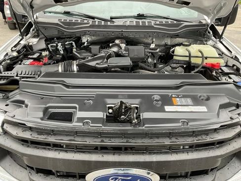 Used 2021 Ford F250 XL w/ Power Equipment Group AWD/4WD image 40