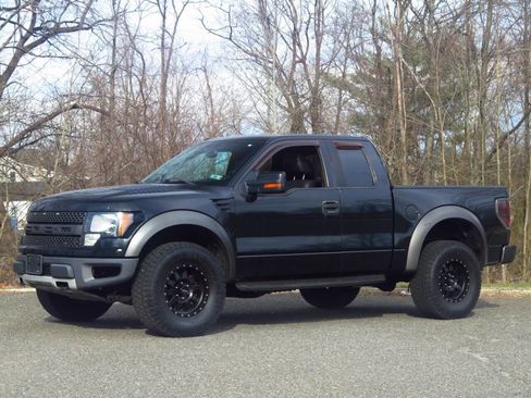 Used 2010 Ford F150 Raptor image 1