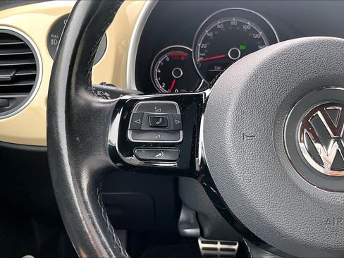 Used 2019 Volkswagen Beetle 2.0T Final Edition SEL image 20