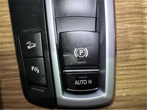 Used 2013 BMW X3 xDrive28i image 32